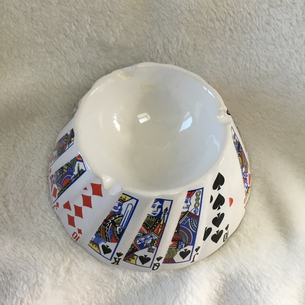 ~CERAMIC POKER PLAYING CARDS CIGARETTE ASHTRAY~ - Picture 6 of 11